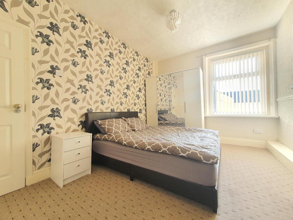 Villa Dysa Crystal House Blackpool Exterior foto
